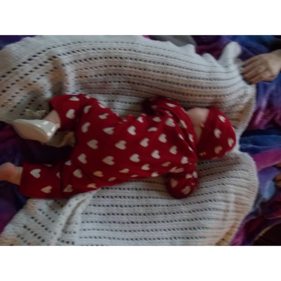 Burberry Deep Heart Coverall with hat - Picture 3 of 5